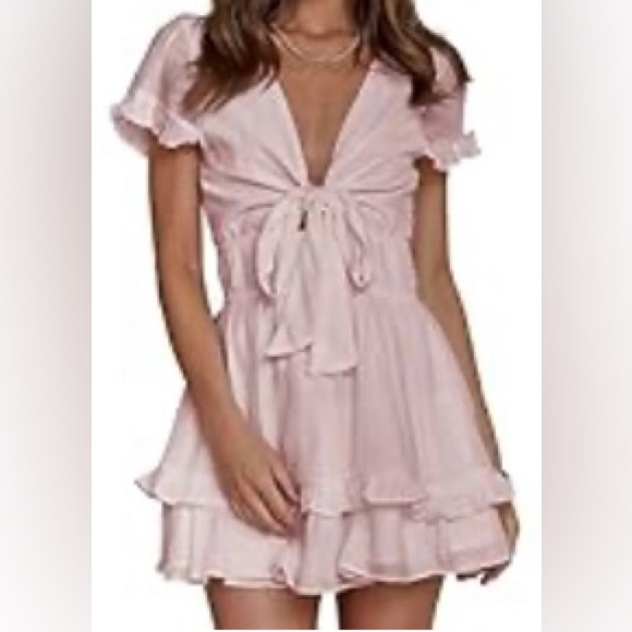 Dresses & Skirts - EUC, light pink dress, size XL